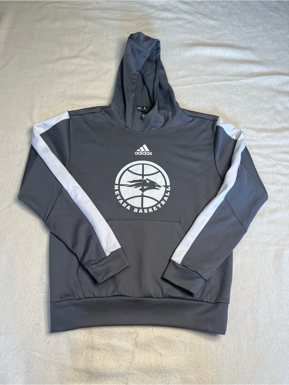 Adidas NCAA Nevada Wolfpack Player Issued Basketball Hoodie Sweatshirt Mens M